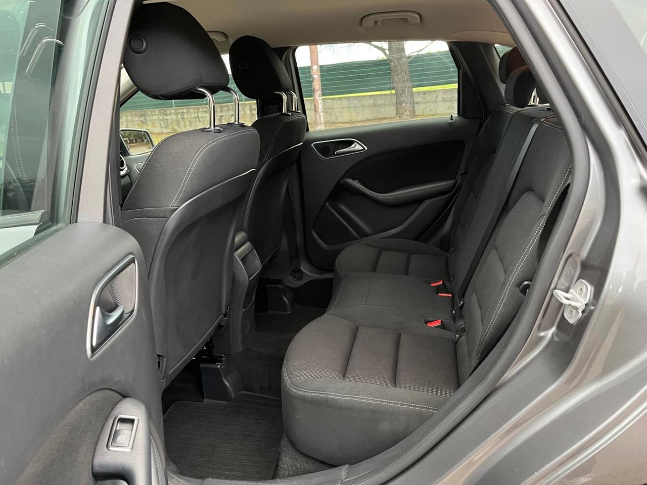 Mercedes-benz B 180 CDI BlueEFFICIENCY Executive