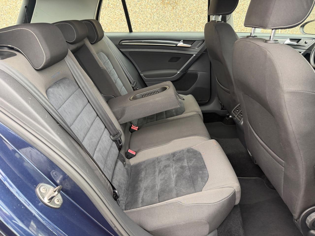 VW GOLF 7 1.6TDI 2013 GANCIO TRAINO 1500KG