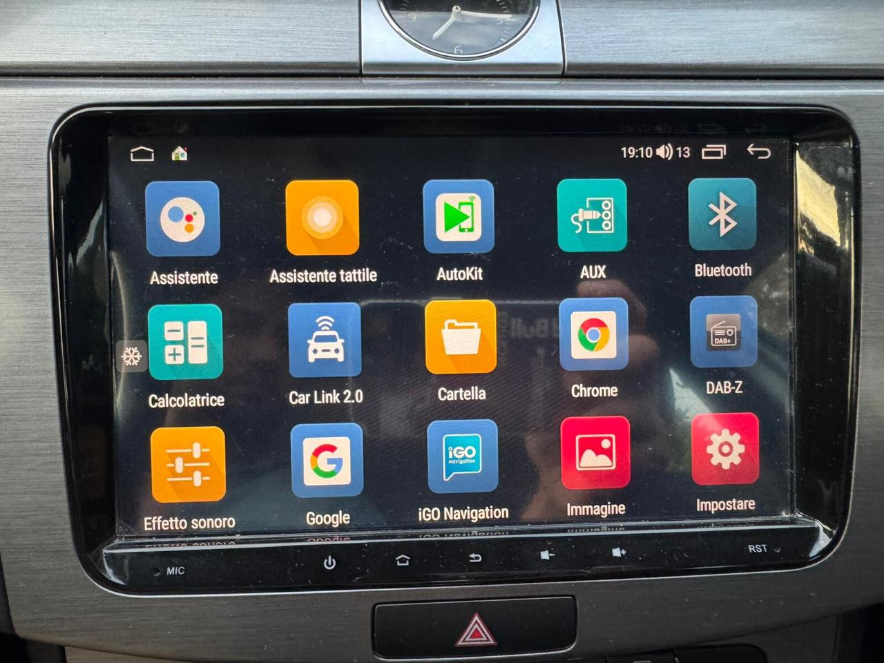 VOLKSWAGEN PASSAT 2.0 TDI 140CV con CAR PLAY