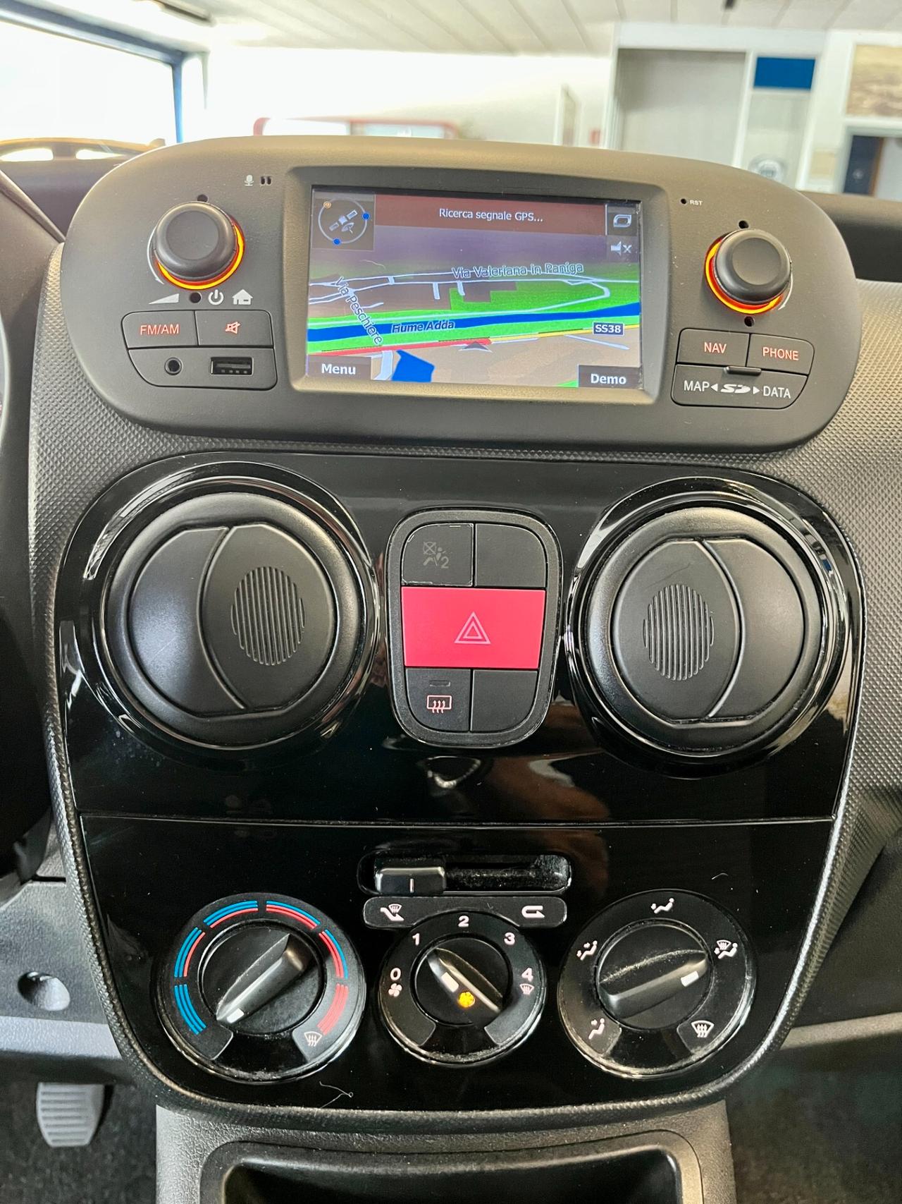 Fiat Qubo 1.3 MJT 95 CV Trekking-NEOPATENTATI-