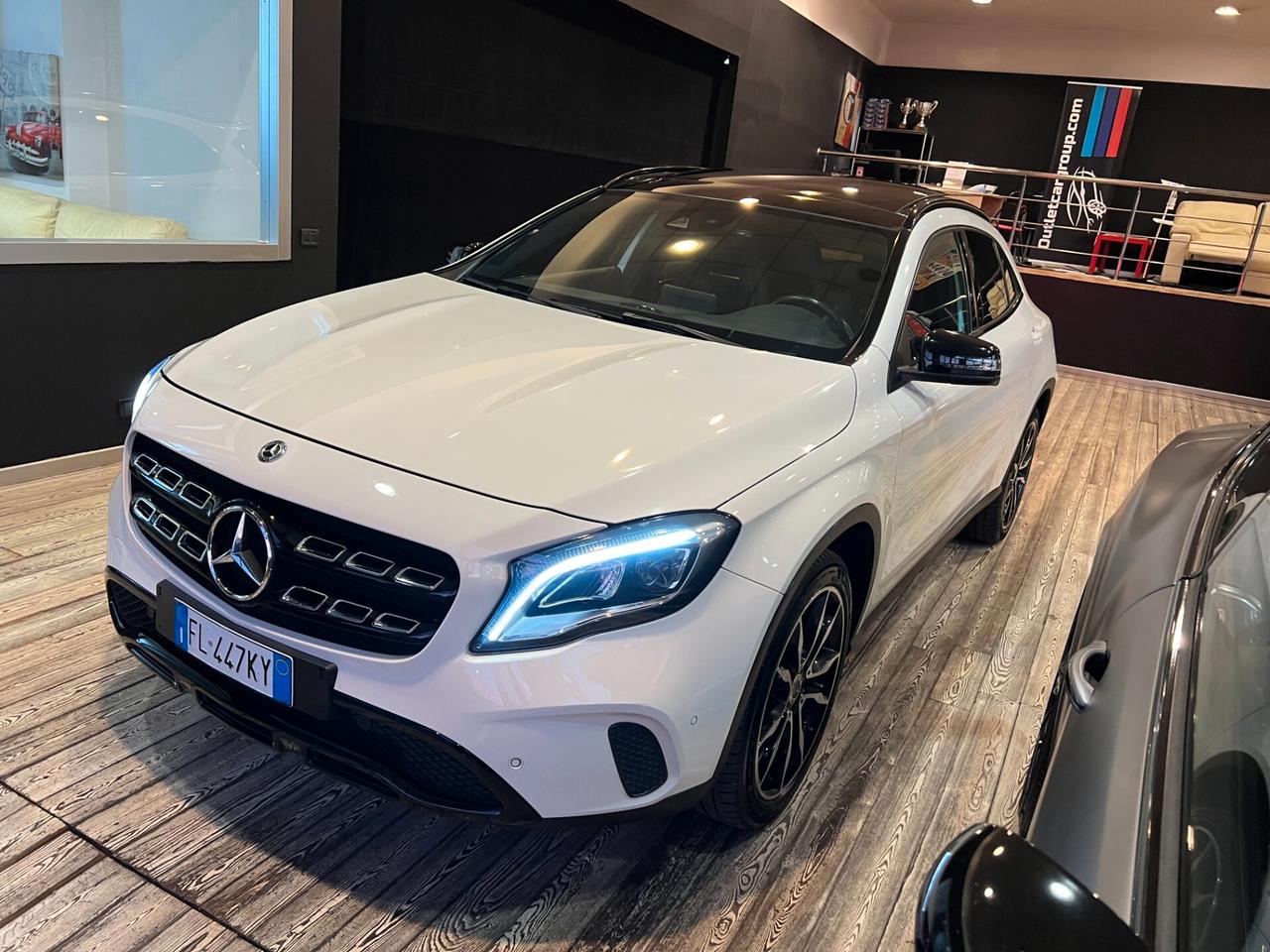 Mercedes GLA 200 d Automatic 4Matic Premium/UNICA PROP