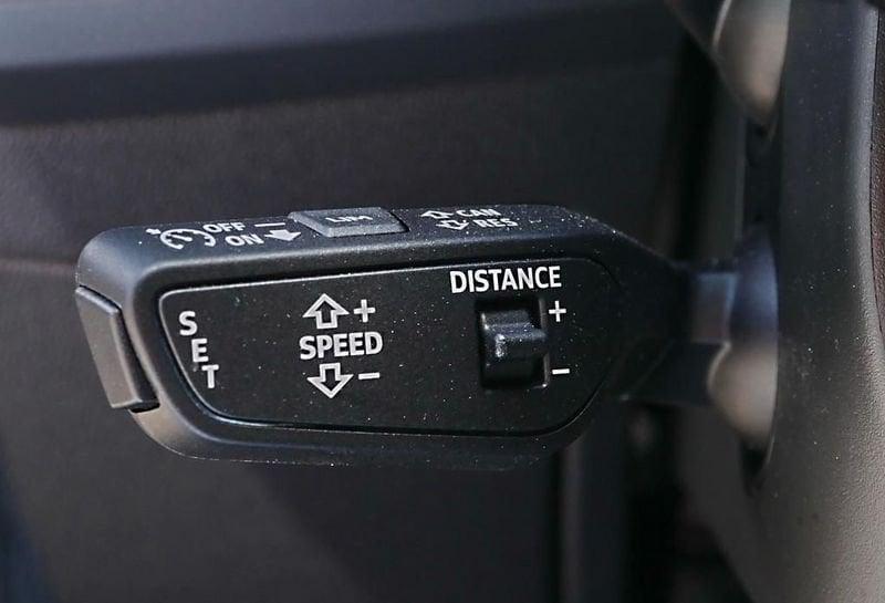 Audi A3 SPB 35 TFSI S tronic S line Camera 17" Cockpit