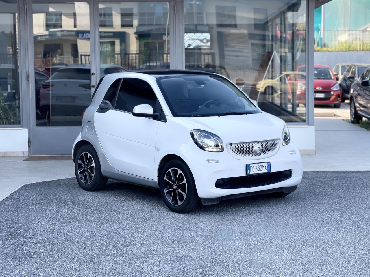 Smart ForTwo 1.0 Benzina 71CV E6 Automatica - 2016