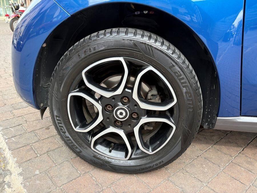 SMART FORFOUR 900 90 PASSION AUTOM CERTIFICAT NUOV