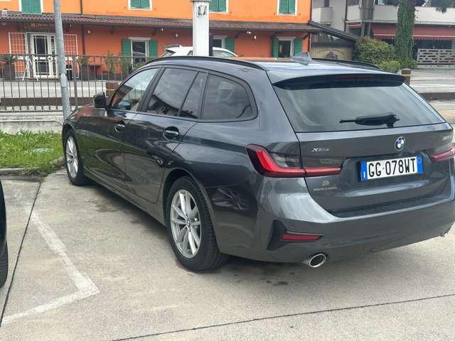 BMW 320 320d Touring xdrive Business Advantage auto