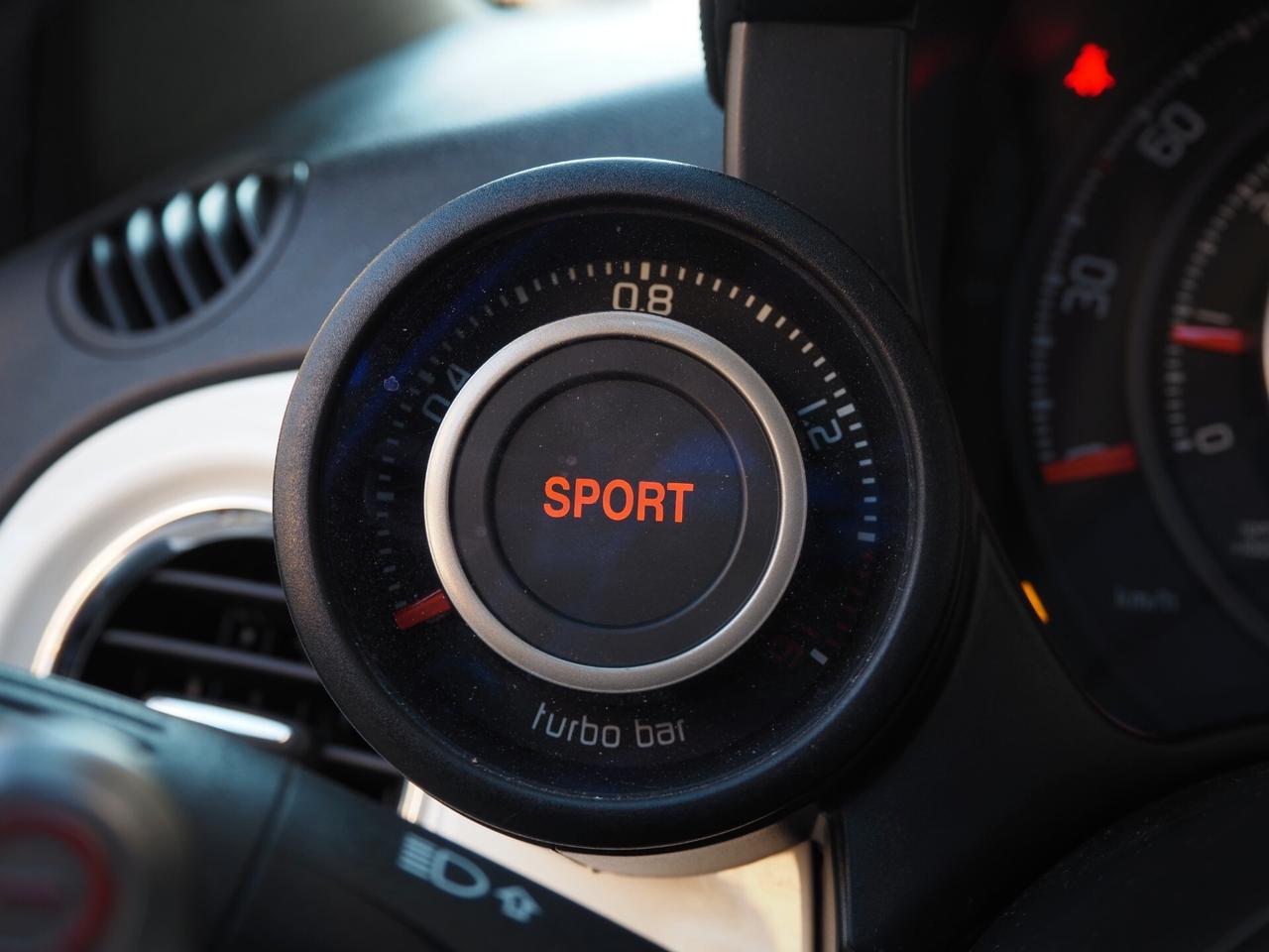 Abarth 500 C 1.4 Turbo T-Jet MTA