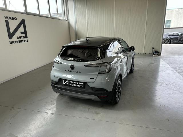 RENAULT Captur FULL HYBRID E-TECH 145CV ESPIRIT ALPINE