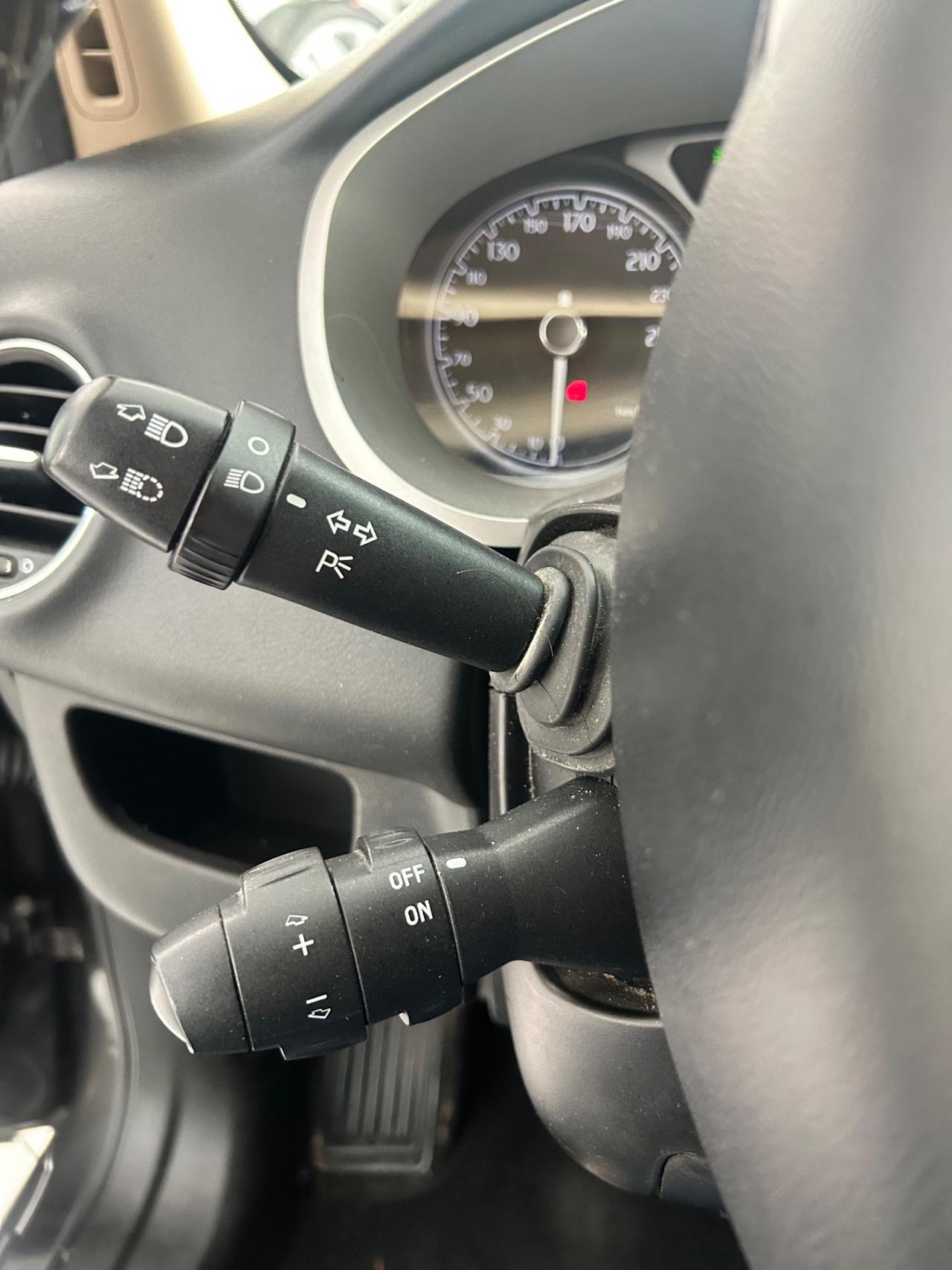 Lancia Delta 1.6 MJT DPF 105 CV Gold