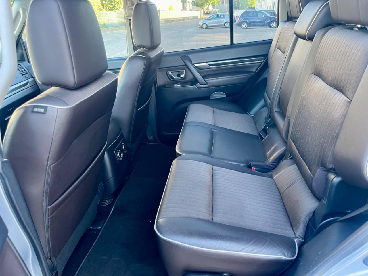 Mitsubishi Pajero 3.2 DI-D aut. Instyle 119.000km 2010 perfetta
