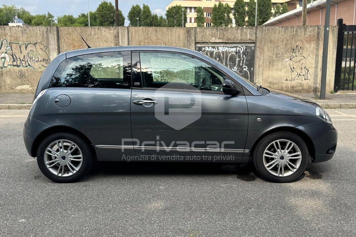 LANCIA Ypsilon 1.2 69 CV Unyca