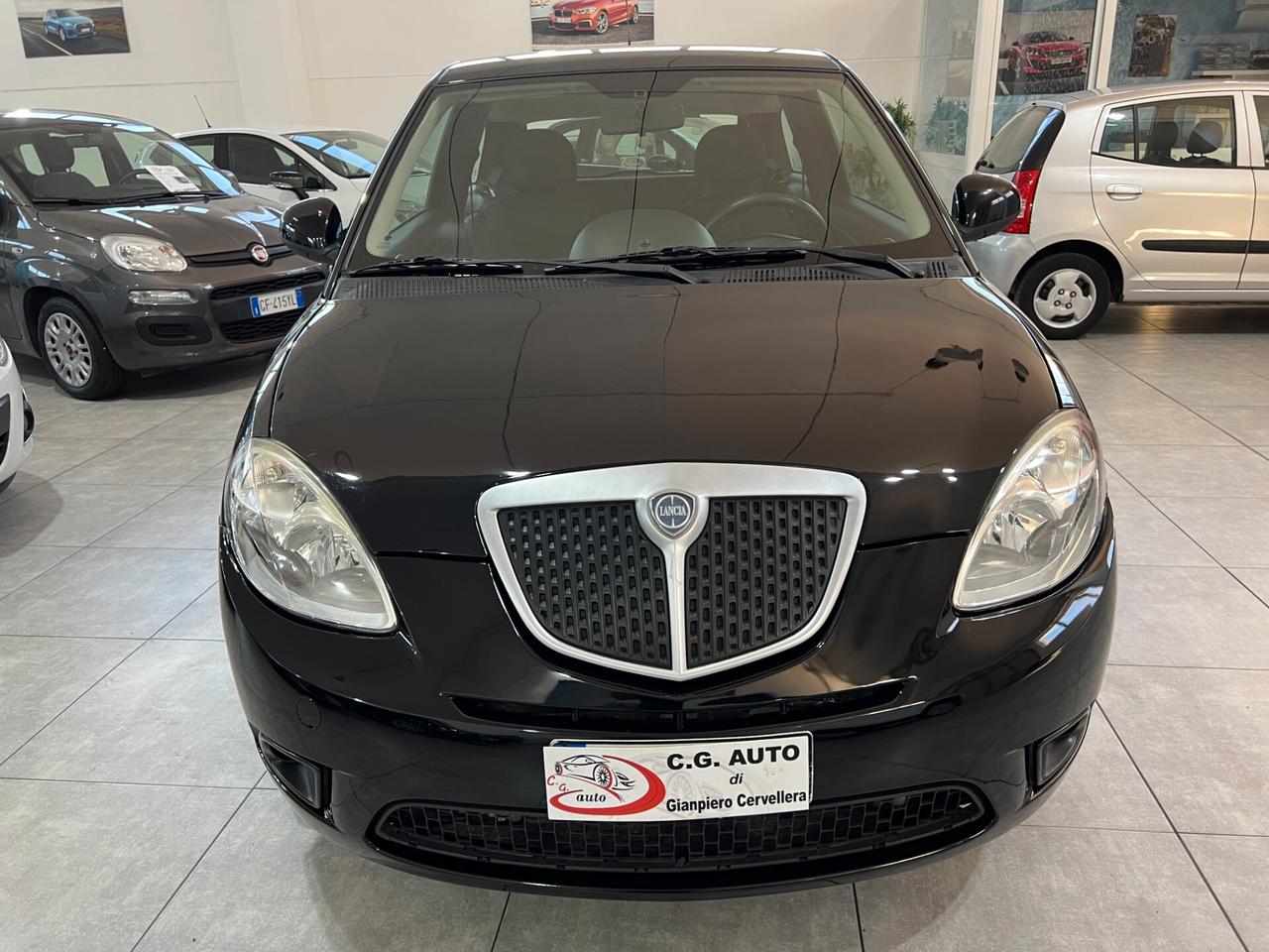 Lancia Ypsilon 1.2 60 CV - ELLE - 2010