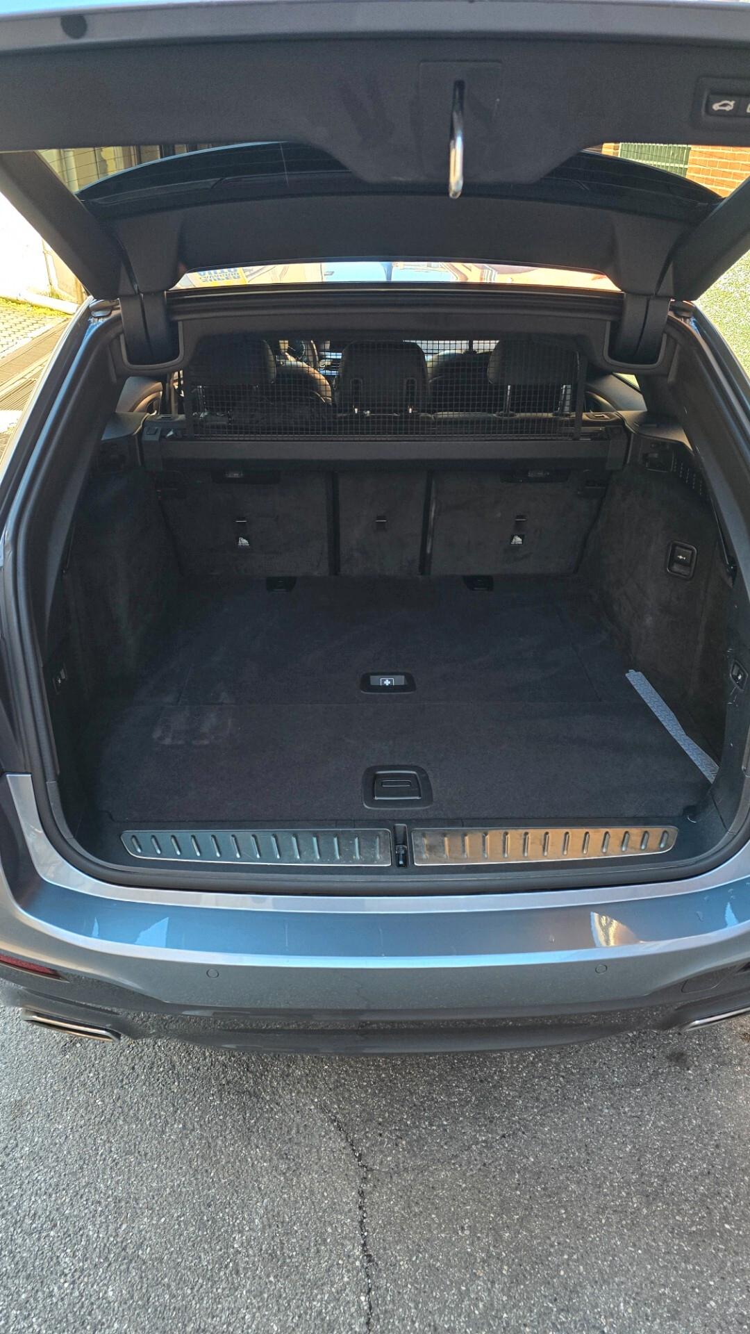 Bmw 520 530d x drive Touring Msport