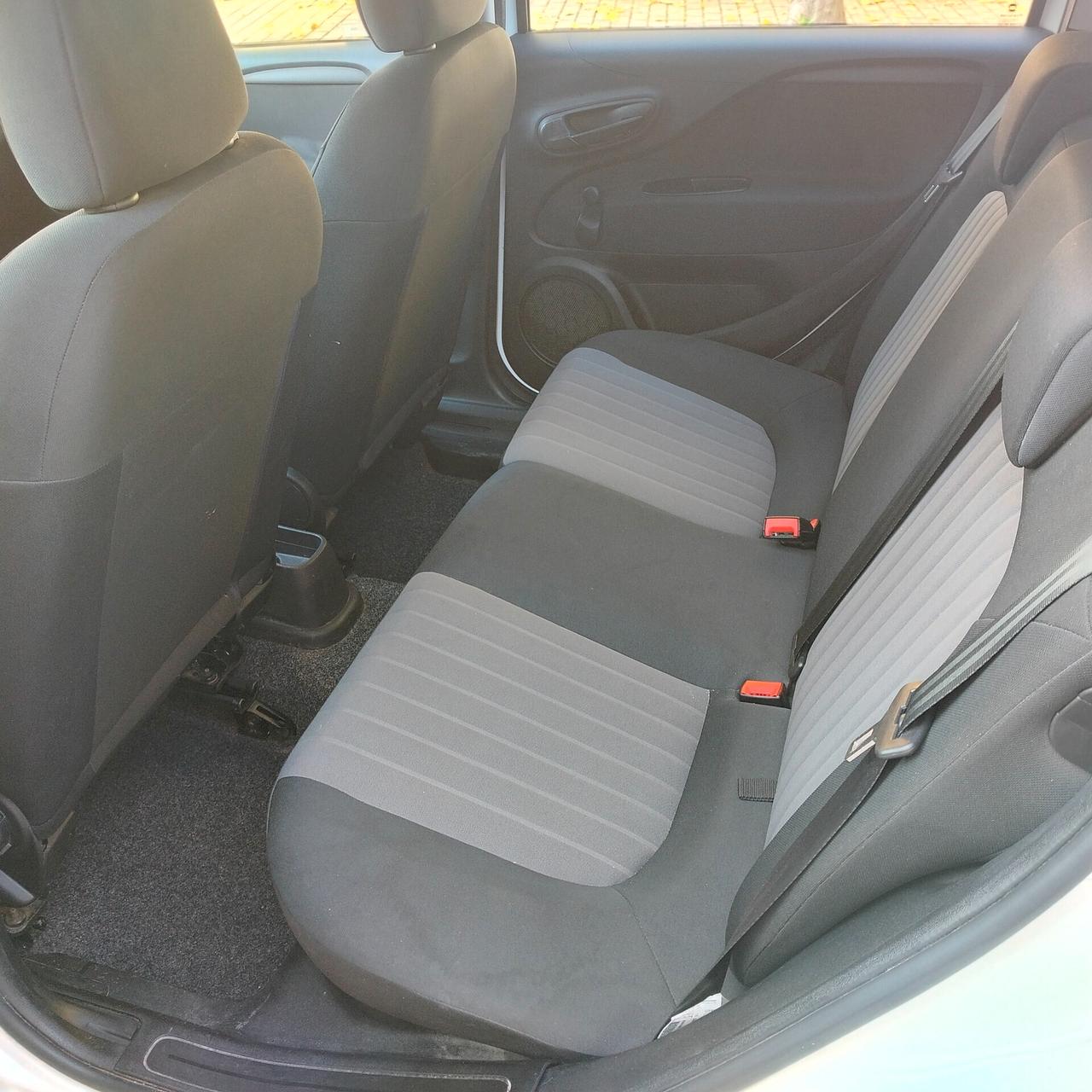 Fiat Punto 1.2 8V 5 porte Street