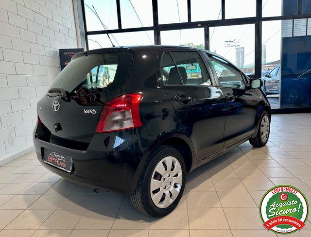TOYOTA Yaris 1.0 5p. Sol *NEOPATENTATI*UNICO PROPRIETARIO*