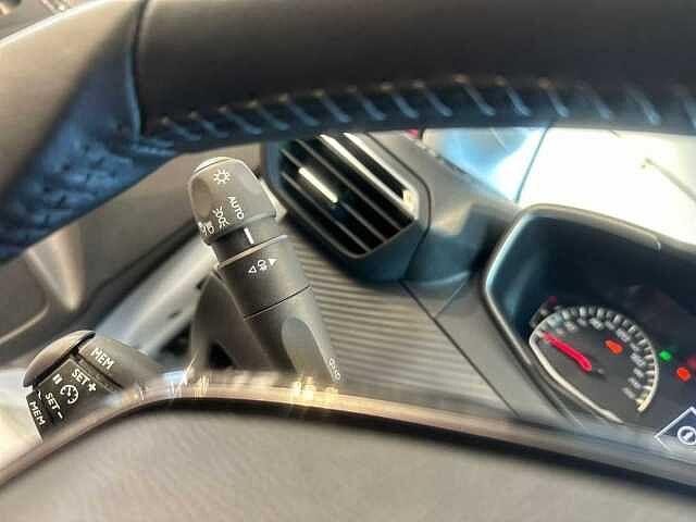 Peugeot 208 PureTech 75 5 porte Style