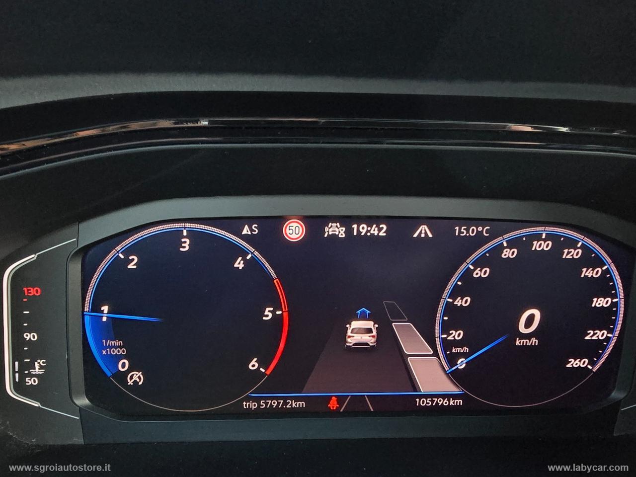 VOLKSWAGEN T-Roc 2.0 TDI SCR R-Line