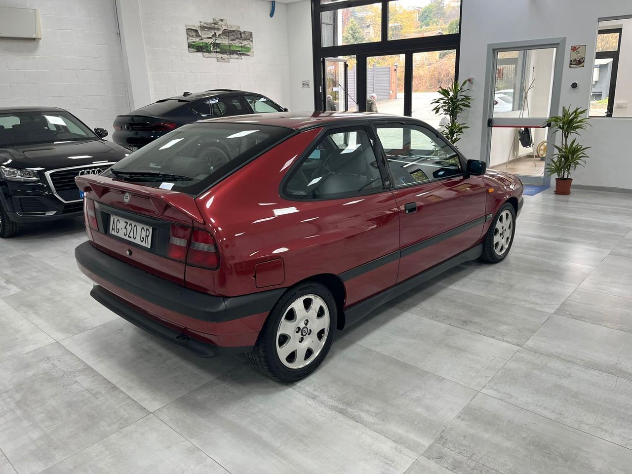 Lancia Delta HPE 2.0 HF