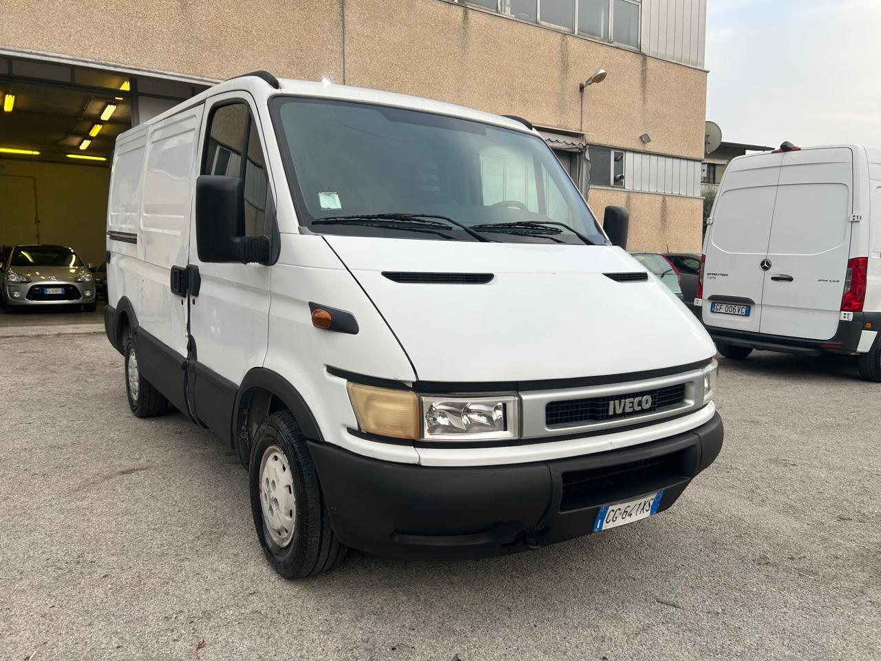 Iveco Daily 29L10V 2.3 Hpi TDI PC-TN Furgone L