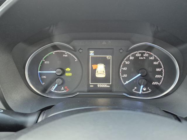 TOYOTA Yaris 1.5 Hybrid 5 porte Business