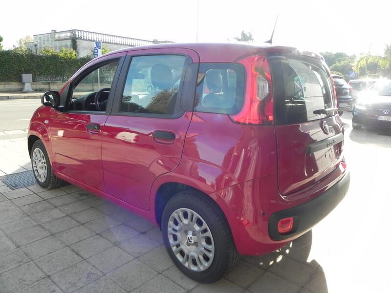 Fiat Panda NEW MY 25 1.0 FireFly S&S Hybrid 70 cv Pandina Icon