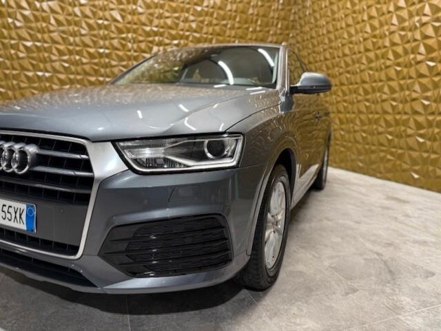 Audi Q3 2.0 TDI 150 CV quattro S tronic Sport