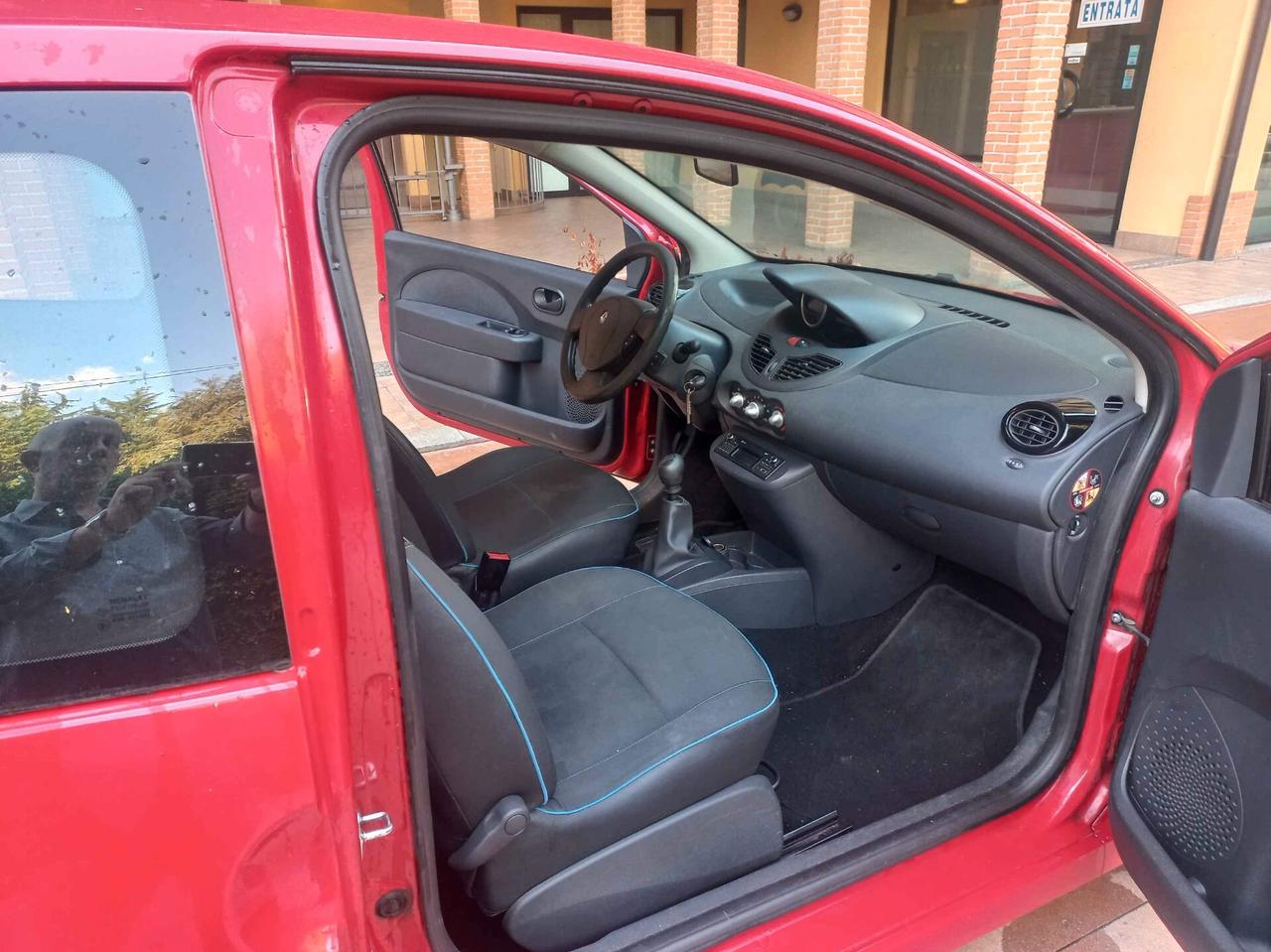 Renault Twingo 1.2 16V Wave