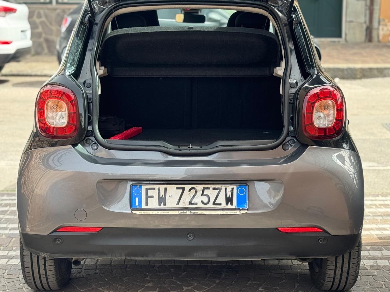 Smart ForFour 70 1.0 Prime