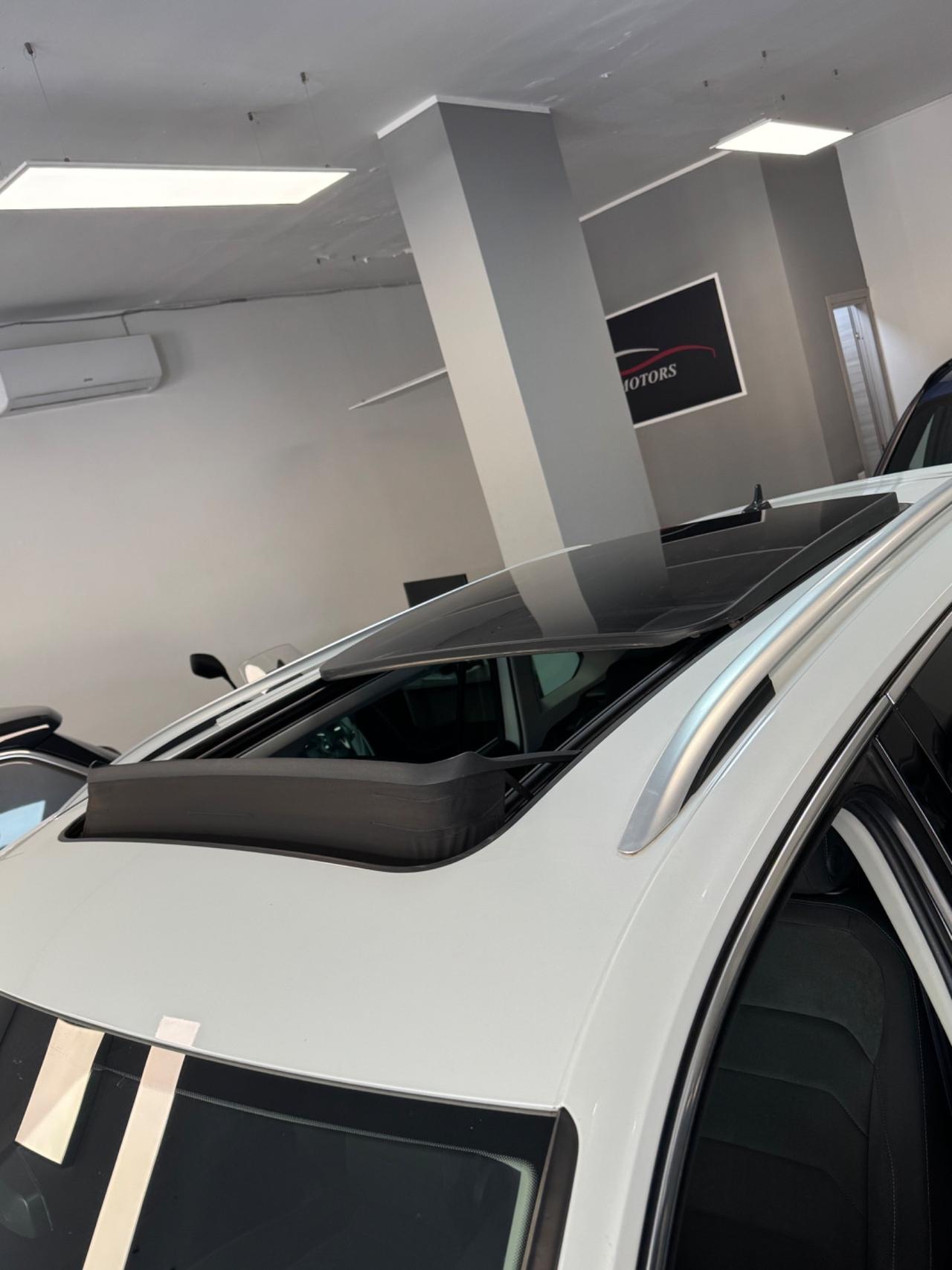 VW TIGUAN 2.0 TDI 150 CV R LINE TETTO APRIBILE