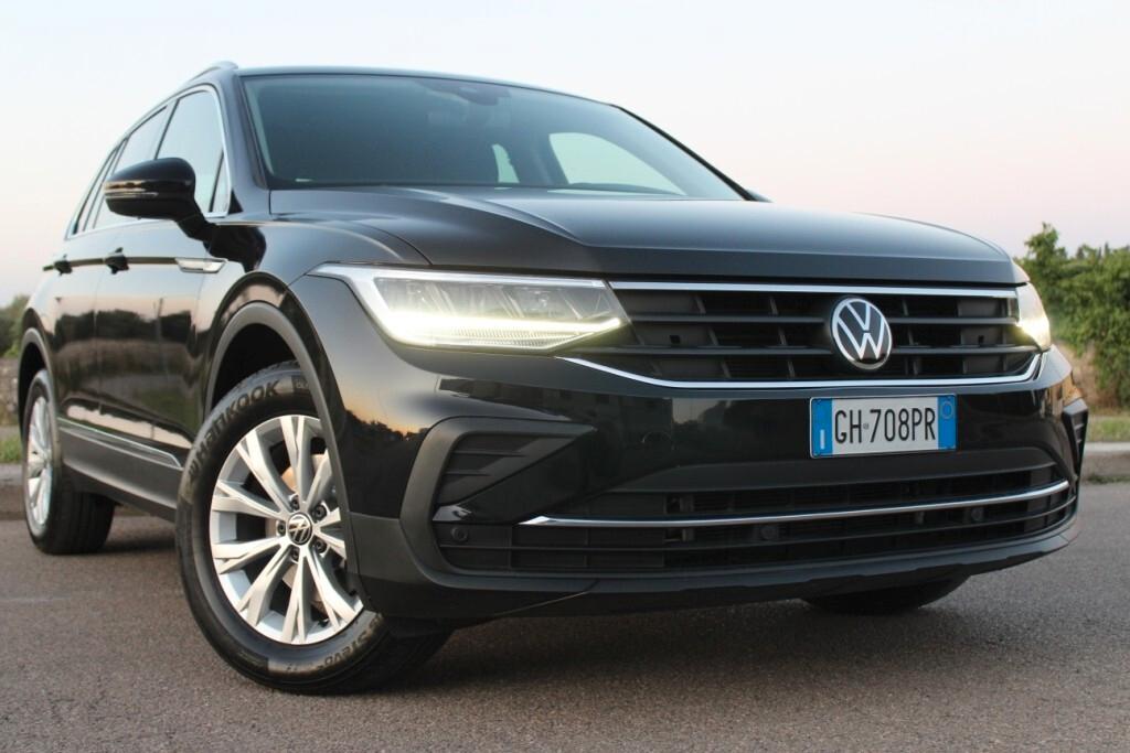 VOLKSWAGEN Tiguan 2.0 TDI 150CV DSG *LED *CARPLAY