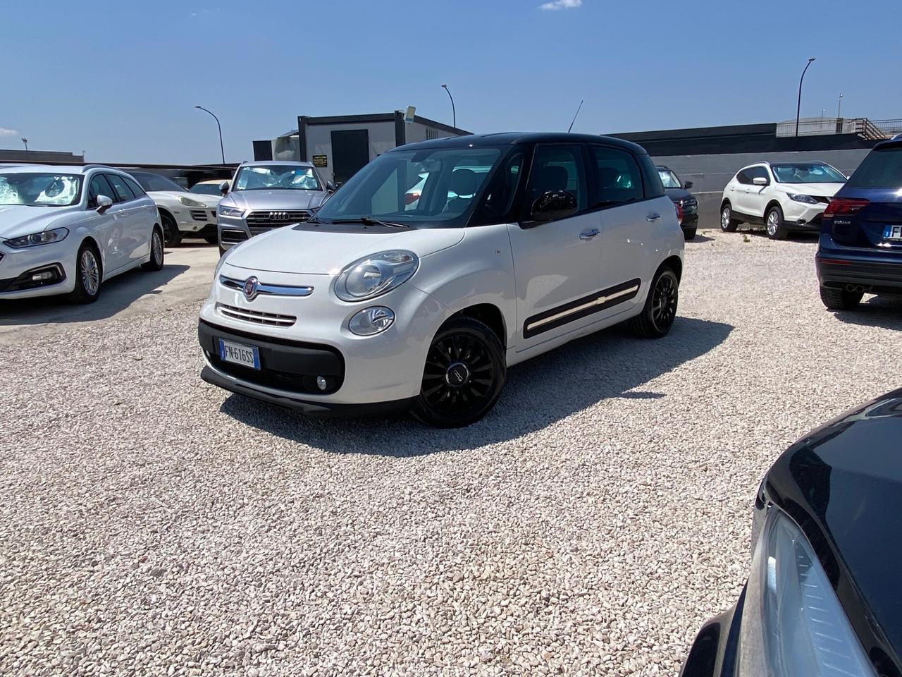 Fiat 500L 1.3 Multijet 95 CV Lounge EURO 6 NEOPATENTATI UNICO PROPIETARIO