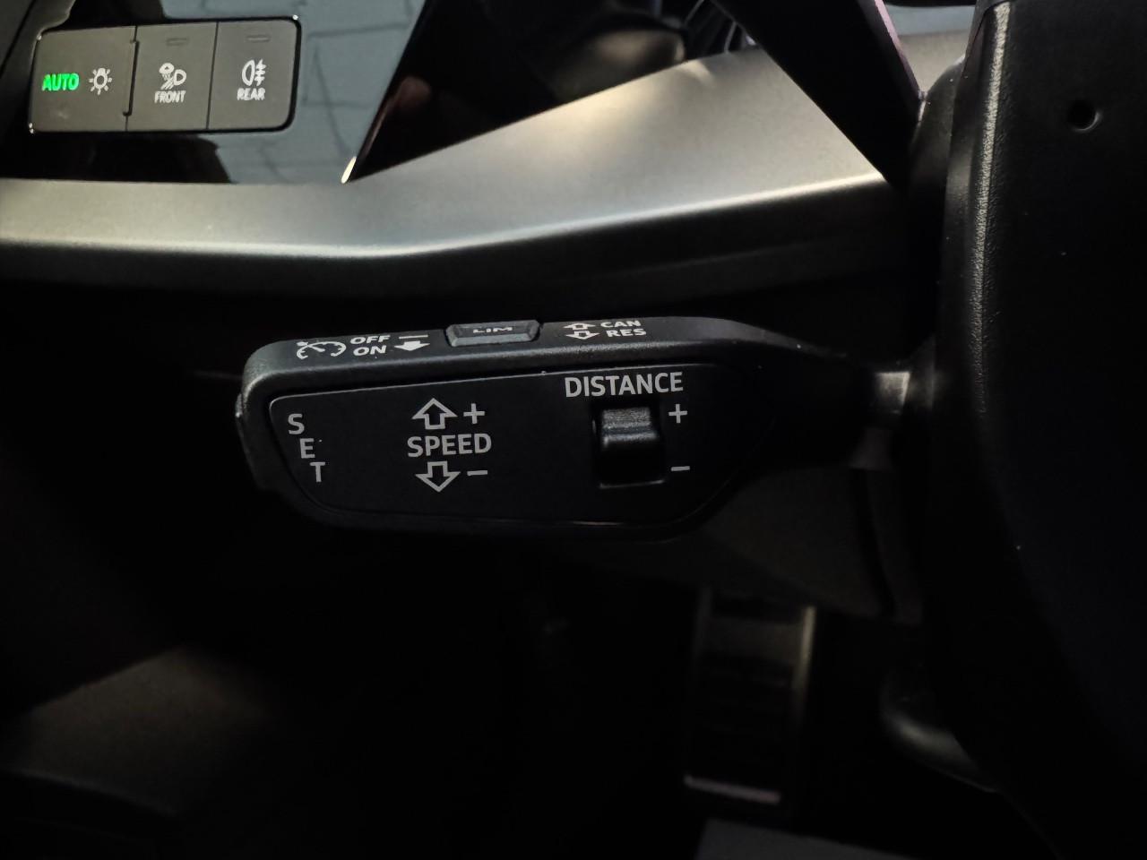 Audi A3 Sportback 30 TDI S Line Interiors 116cv