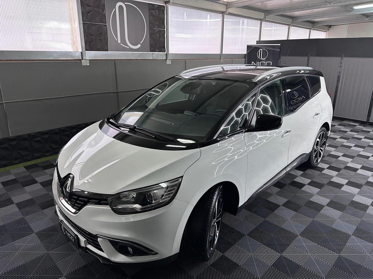 Renault Grand Scenic dCi 8V 110 CV Energy Sport Edition2