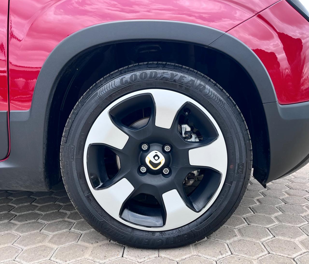 Fiat Panda Cross 1.0 FireFly S&S Hybrid Pandina