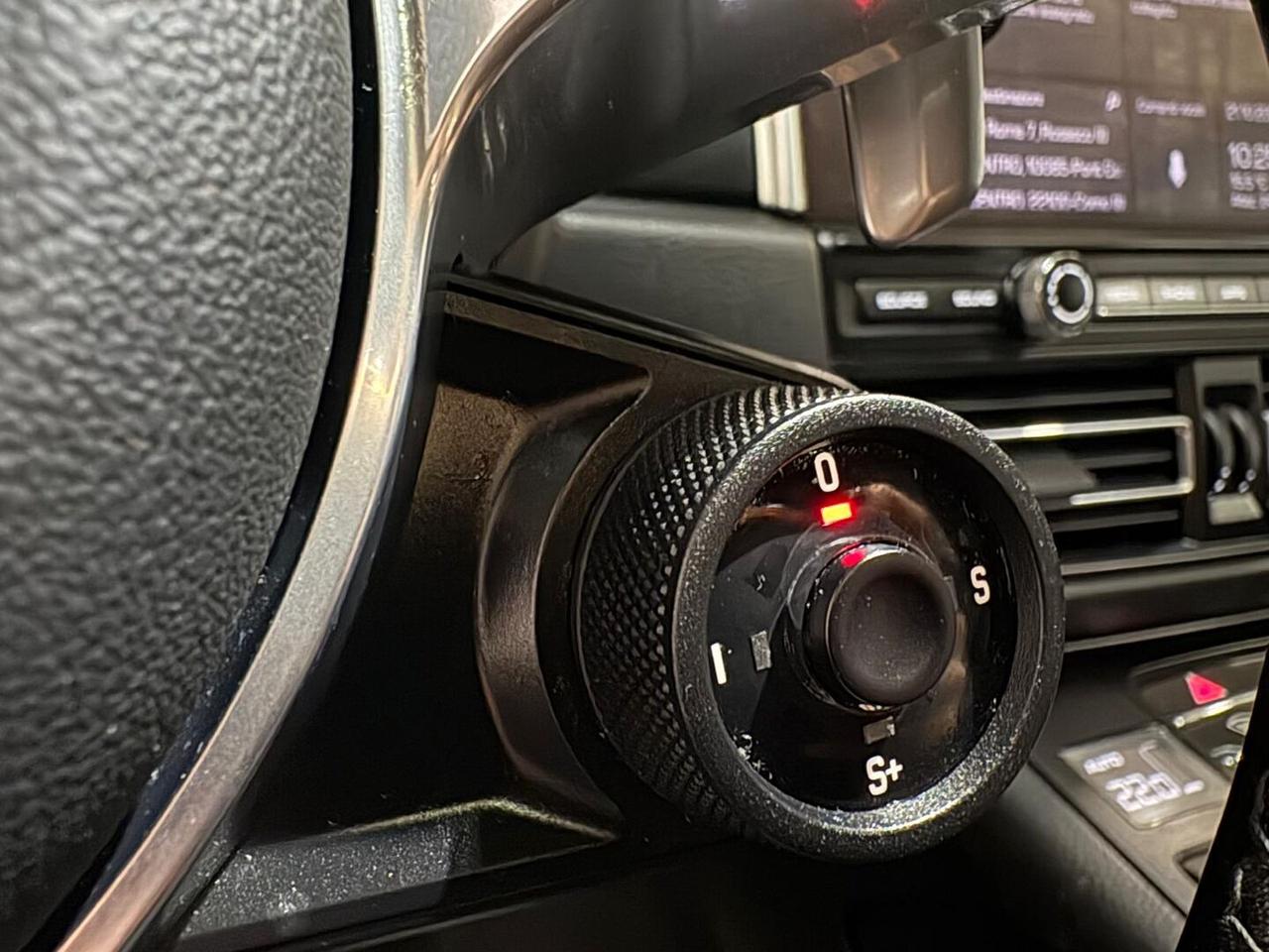 Porsche Macan 2.0 245cv pdk