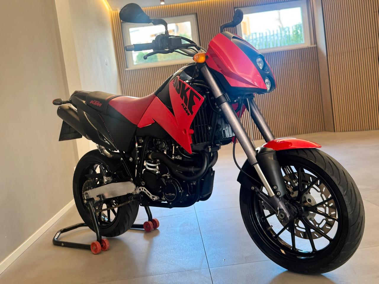 KTM DUKE 620 MOTARD PARI AL NUOVO ISCRITTA ASI UNICO PROPRIETARIO