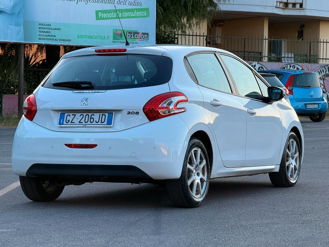 Peugeot 208 1.4 VTi GARANZIA 12 MESI