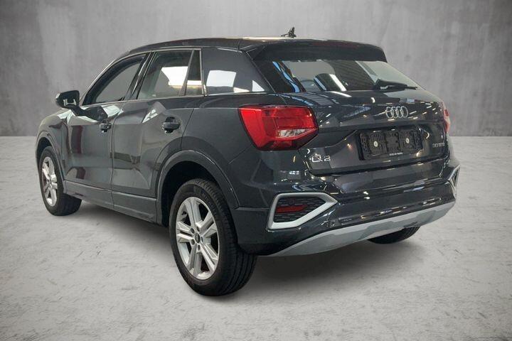 Audi Q2 30 TFSI Business Advanced