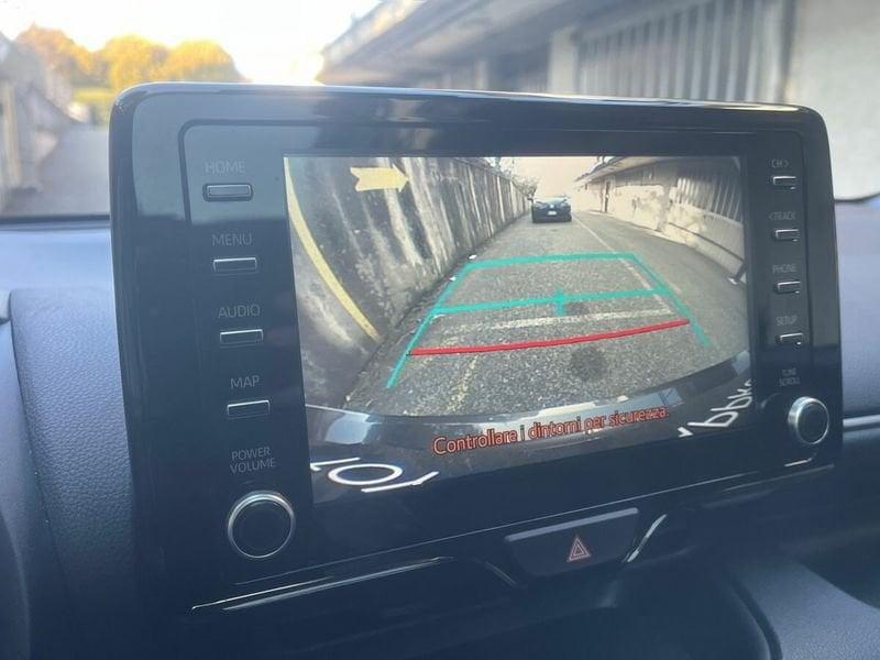 Toyota Yaris Hybrid Lounge MY22