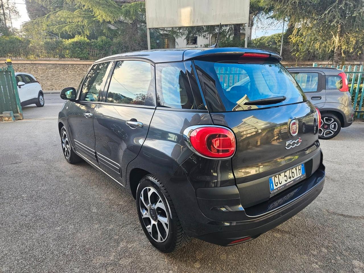 Fiat 500L 1.6 Multijet 120 CV Mirror