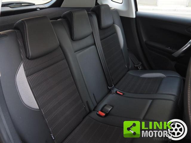 PEUGEOT 2008 BlueHDi 100 S&S Allure
