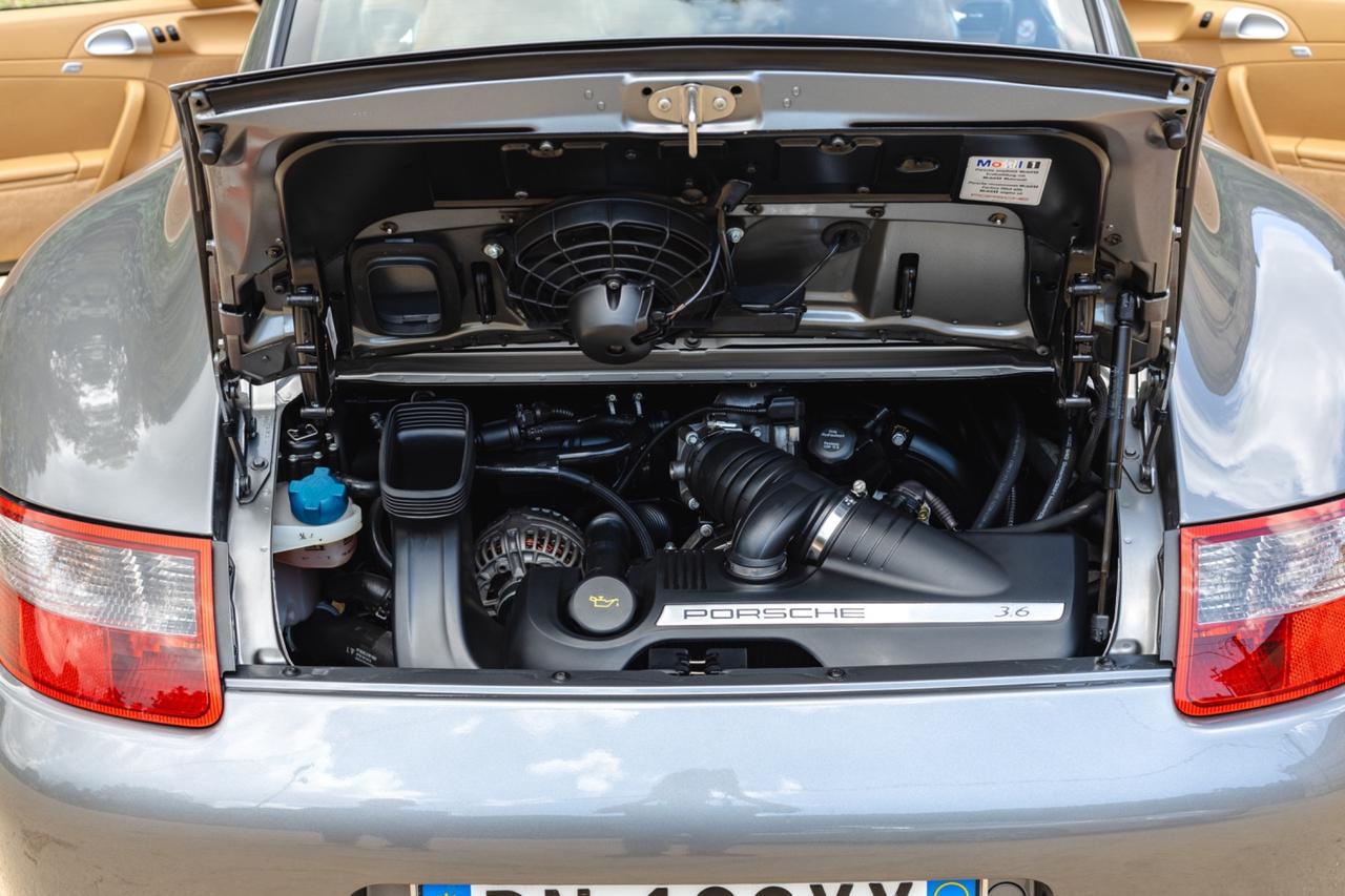 Porsche 911 997 Carrera 4 Coupé