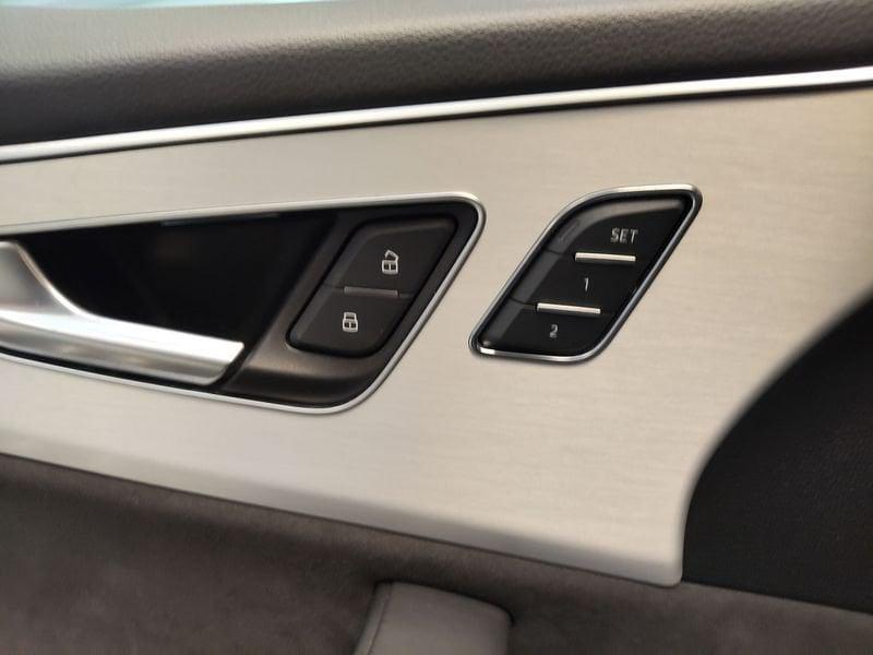 Audi Q8 Q8 50 TDI 286 CV quattro tiptronic Sport