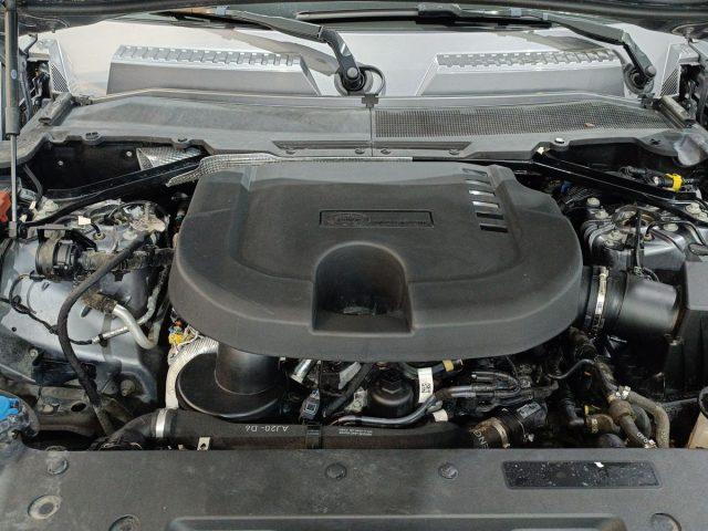 LAND ROVER Defender 110 3.0D I6 250 CV AWD Auto SE