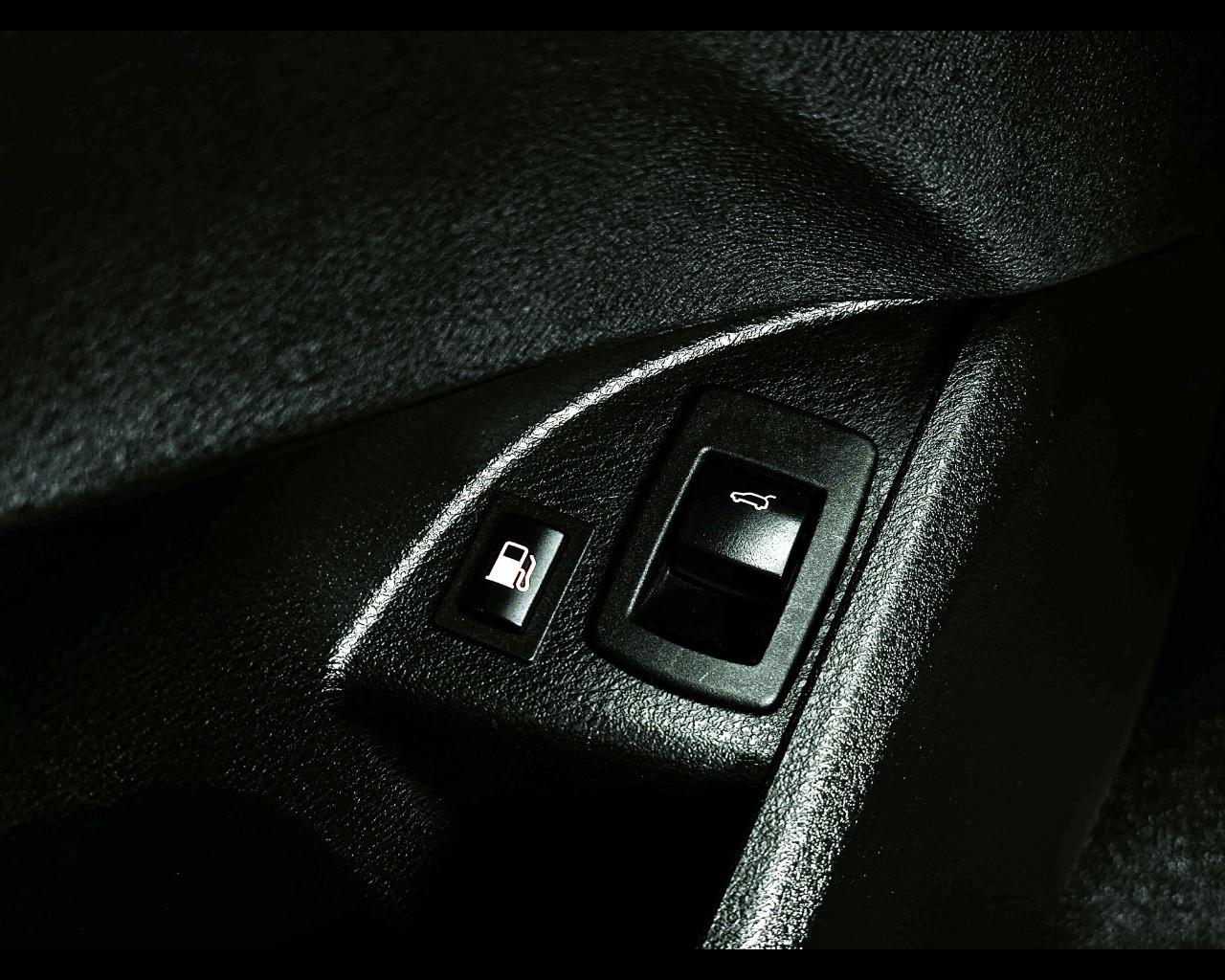 BMW X2 (F39) - X2 xDrive25e Business-X