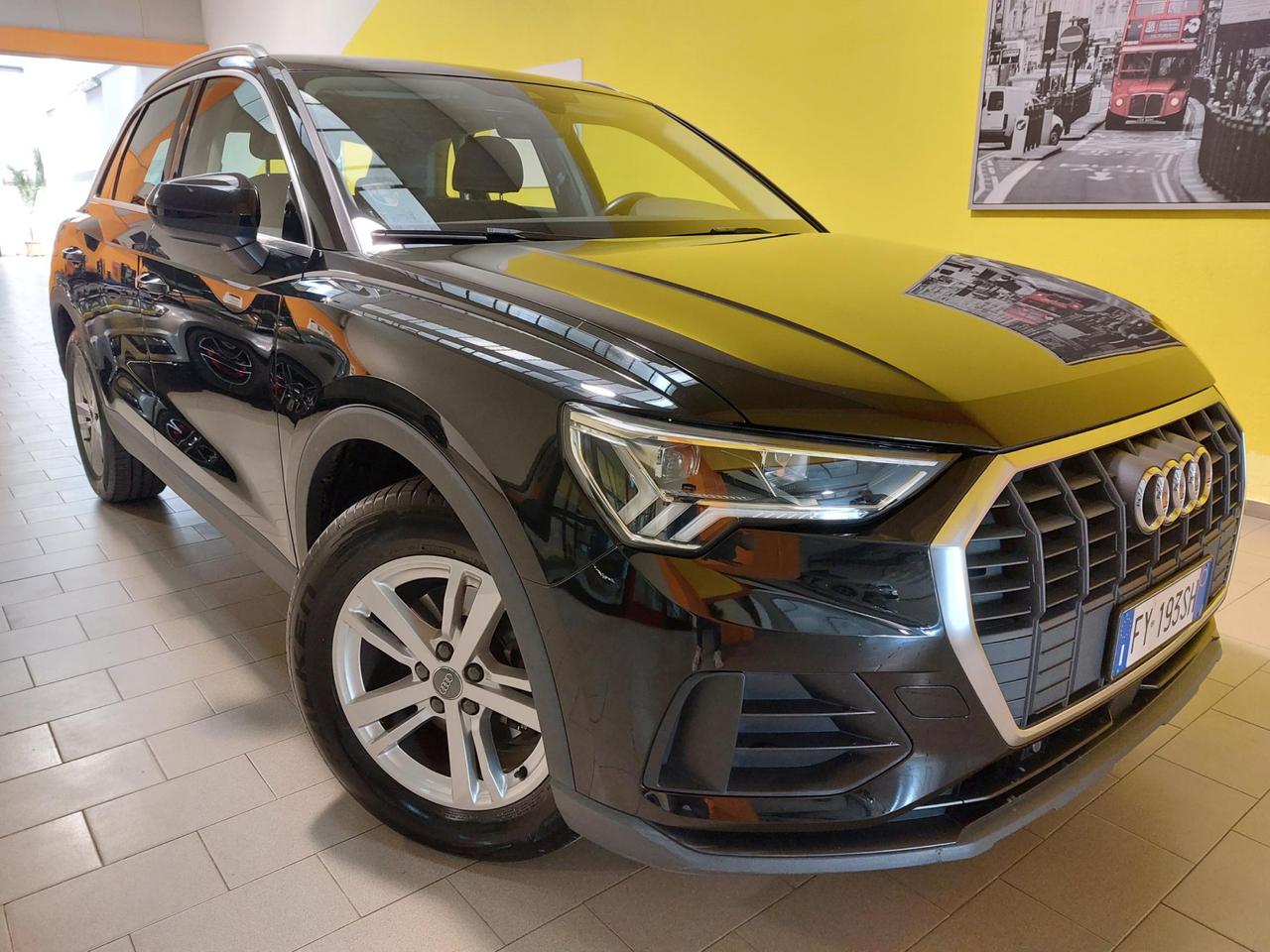 Audi Q3 35 2.0 tdi Business Advanced s-tronic