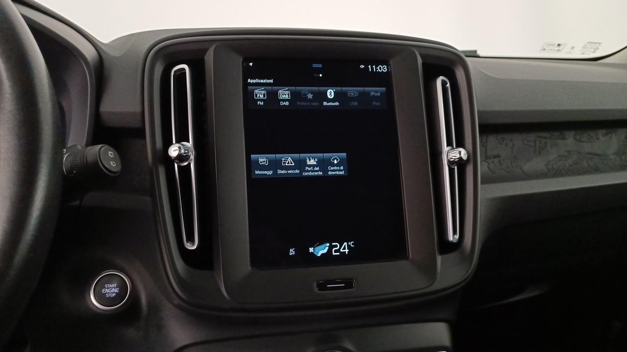 VOLVO XC40 1.5 t2 Momentum auto my21