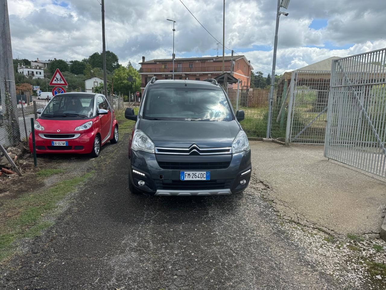 Citroen Berlingo Multispace BlueHDi 100 XTR 5POSTI