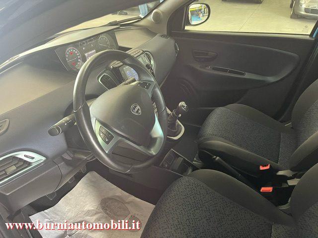 LANCIA Ypsilon 1.2 69 CV 5 porte GPL Gold Plus