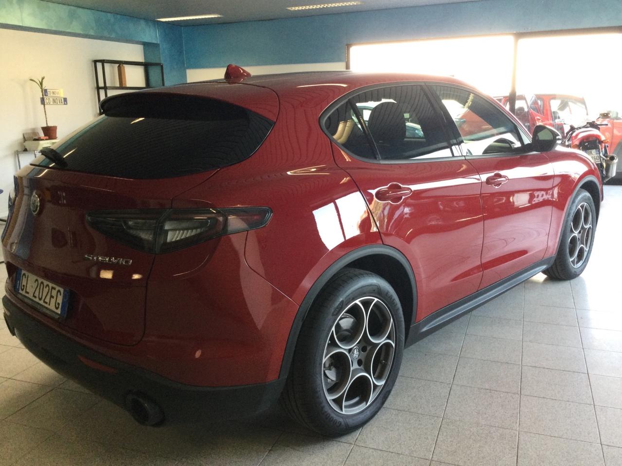 Alfa Romeo Stelvio 2.2 Turbodiesel 160 CV AT8 RWD Sprint