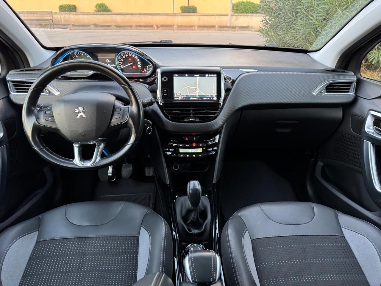 Peugeot 2008 1.6 hdi ALLURE